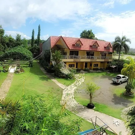Sunny Point Hotel